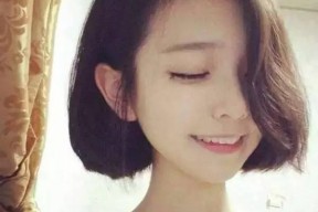 短发背影生活照露肩,捕捉生活中的独特魅力