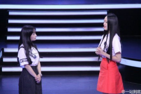 彭雪茹家庭背景,出身名门，传承家族荣耀的杰出女性